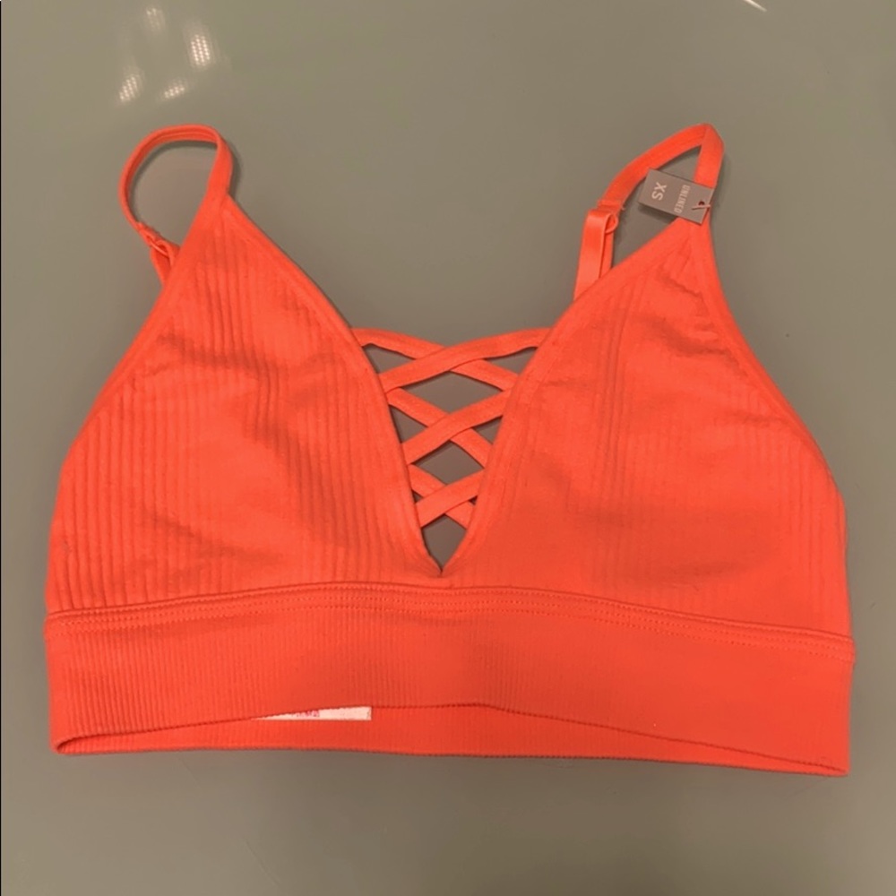 NWT weekender strappy front unlined bralette